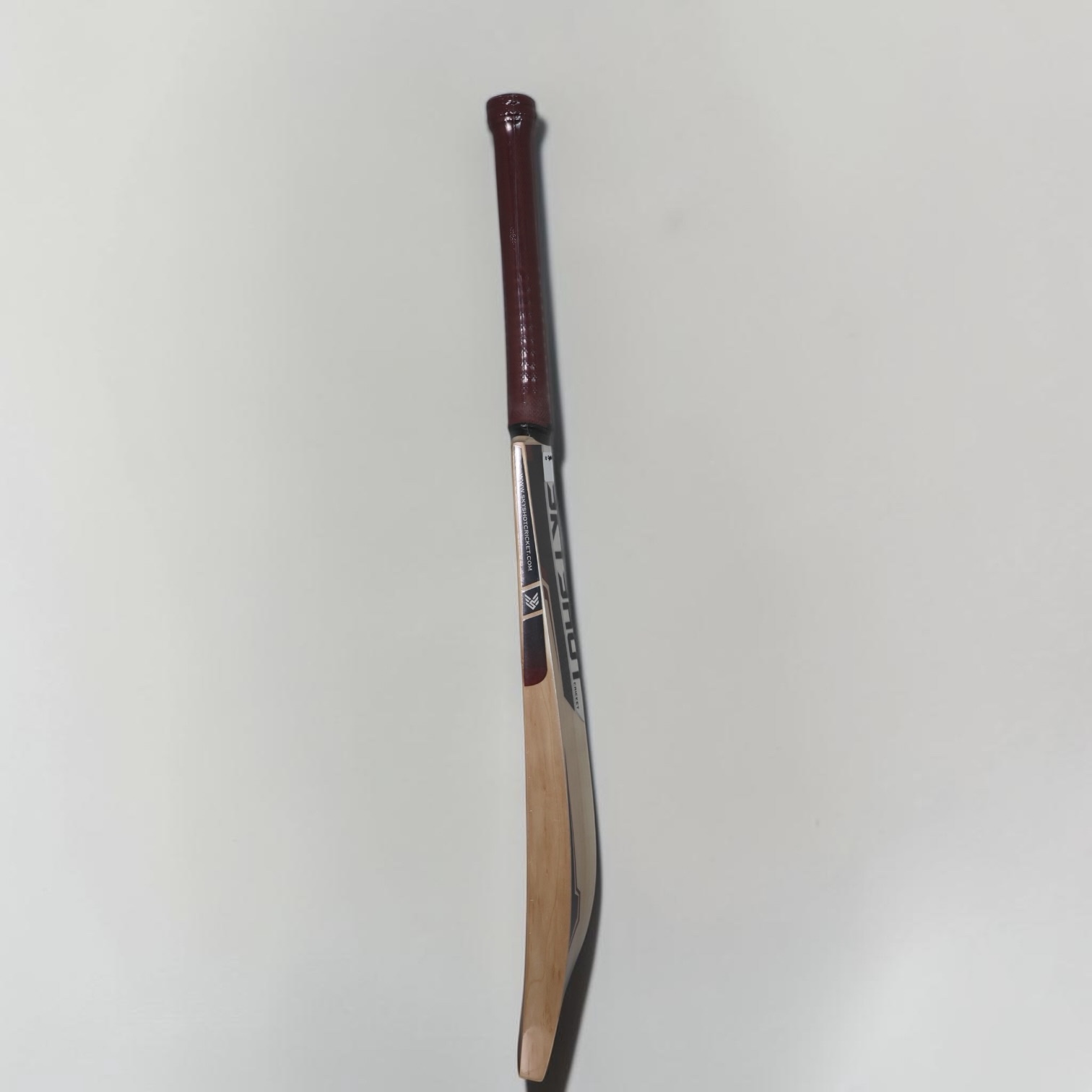 2c5a5785-photoroom-2